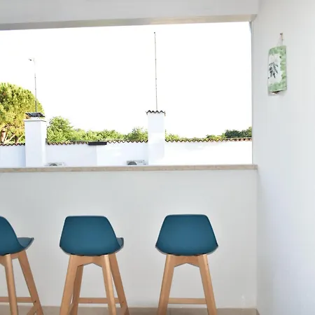 Meerblick Ferienhaus: Modernes Urlaubsdomizil Mit Terrasse Holiday home